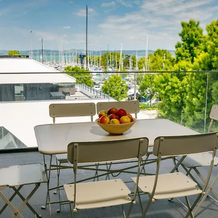 Fuzfo By Interhome Appartamento Balatonszárszó